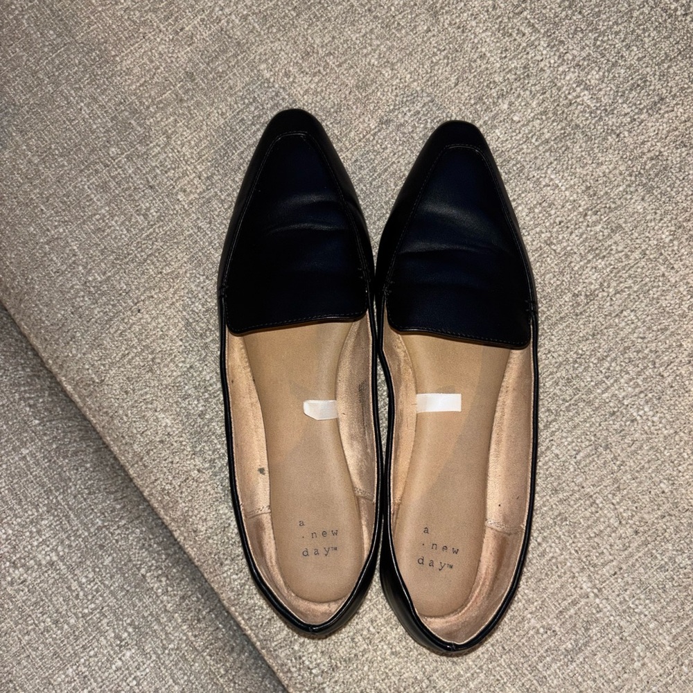a new day Black Pointed Toe Loafers